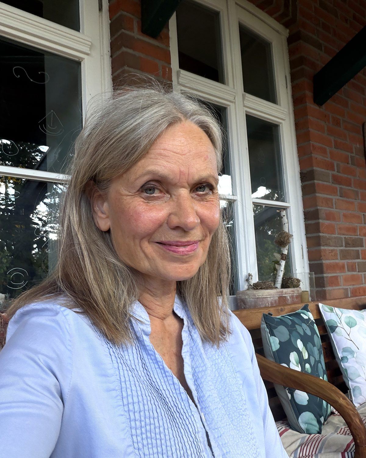 Dr. Silke Volkmann, freundlich lächelnd